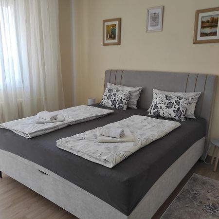 Ema Apartmani 温科夫齐 外观 照片